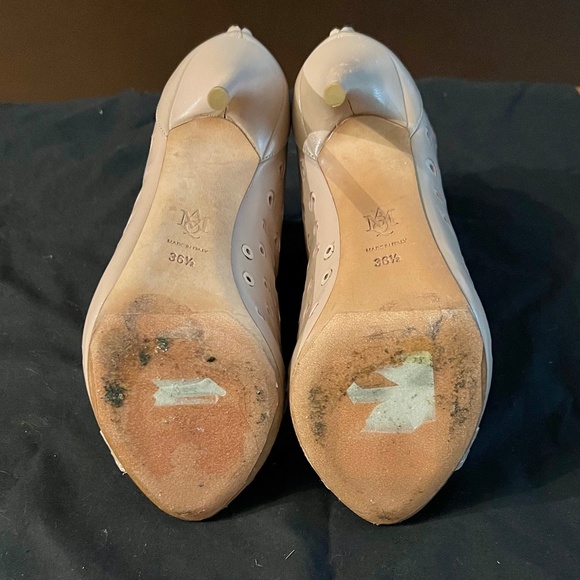 Alexander McQueen High Heels (Beige) - Picture 5 of 5